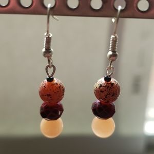 Silver, Speckled Designer Earrings⭐️